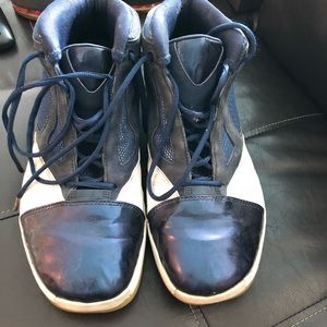 2 Jordan’s! XVI Jordan’s Black & Navy. size 13!